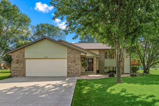 1285 Diamond Court S, Shakopee, MN 55379