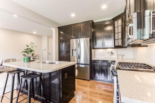 3129 Countryside Avenue, D, Woodbury, MN 55129