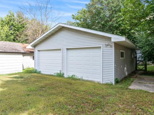 327 2nd Street NW, Blooming Prairie, MN 55917