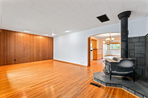 327 2nd Street NW, Blooming Prairie, MN 55917