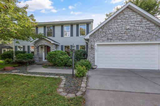 21055 Floral Bay Drive N, Forest Lake, MN 55025