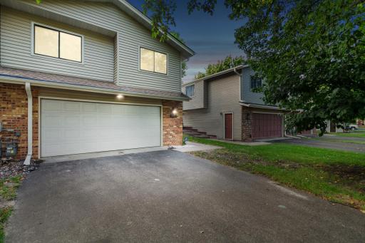 7077 Unity Avenue N, Minneapolis, MN 55429
