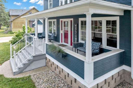 302 E 1st Street, Fairmont, MN 56031