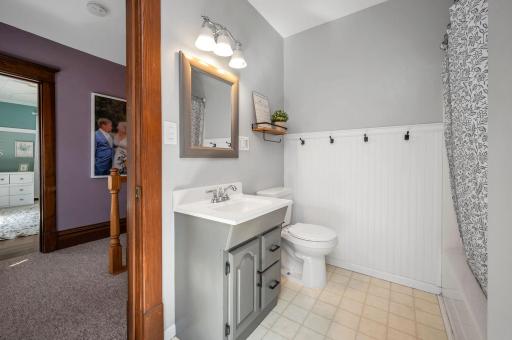 302 E 1st Street, Fairmont, MN 56031