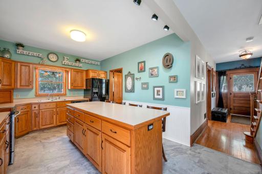 302 E 1st Street, Fairmont, MN 56031