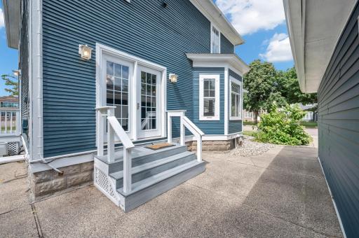 302 E 1st Street, Fairmont, MN 56031
