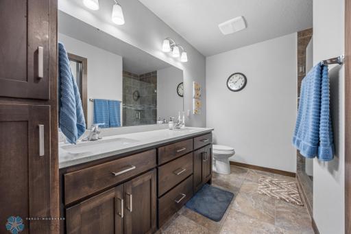 4941 Chelsea Lane S, Fargo, ND 58104