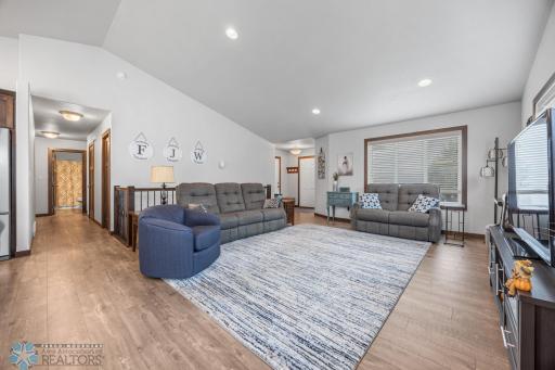 4941 Chelsea Lane S, Fargo, ND 58104