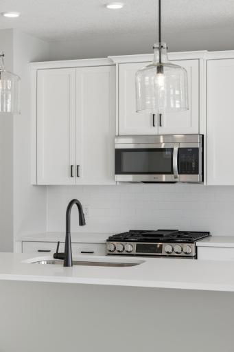 NS01014006 – Kendall Patio B - 10973 37th Street N (32).jpg