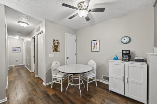 1740 Pleasant Street, H, Saint Paul, MN 55113