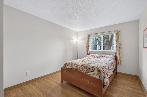 1740 Pleasant Street, H, Saint Paul, MN 55113