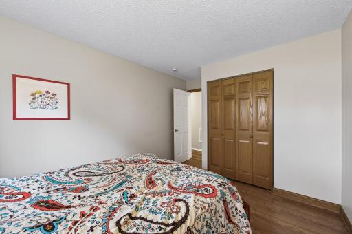 1740 Pleasant Street, H, Saint Paul, MN 55113