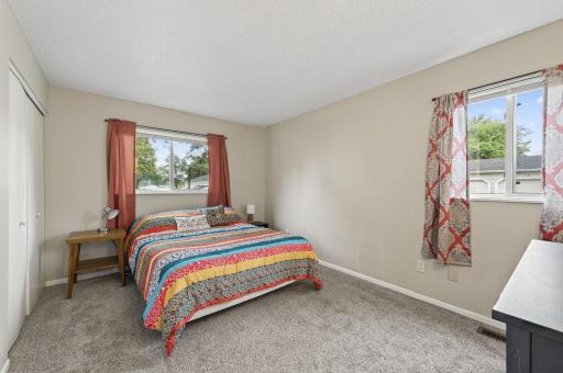 1740 Pleasant Street, H, Saint Paul, MN 55113