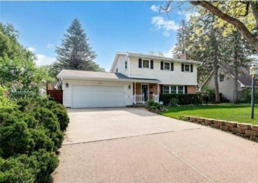 6325 Brookview Avenue, Minneapolis, MN 55424