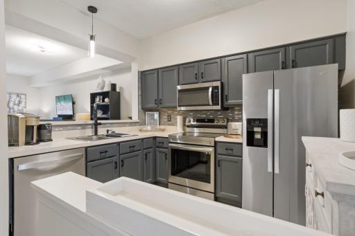 11719 Ryan Circle, 1204, Burnsville, MN 55337