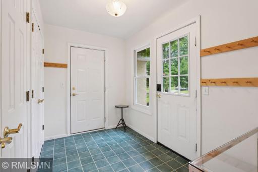 Breezeway/mudroom connects to oversized 2-car garage