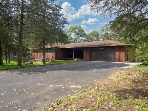 14860 Makah St NW Andover MN 55304 USA-001-025-Front-MLS_Size.jpg