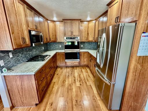 310 7th Street SW, Roseau, MN 56751