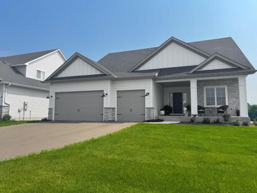 4956 Bennett Street SE, Prior Lake, MN 55372