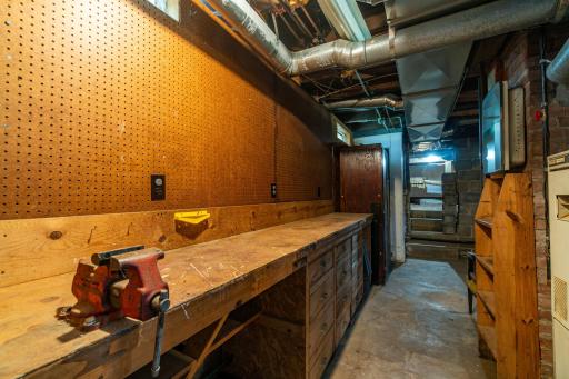 013_n7041_540th_st-13_167.jpg