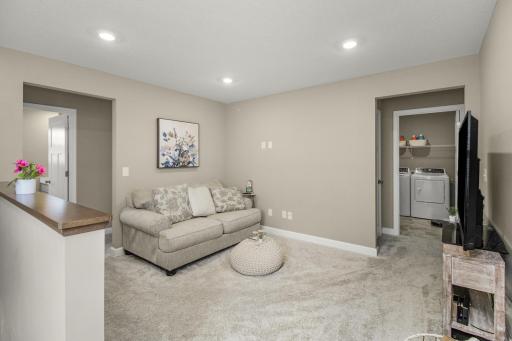 7486 Upper 38th Street N, Oakdale, MN 55128