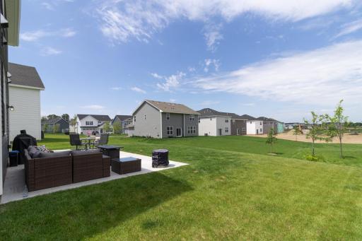 7486 Upper 38th Street N, Oakdale, MN 55128