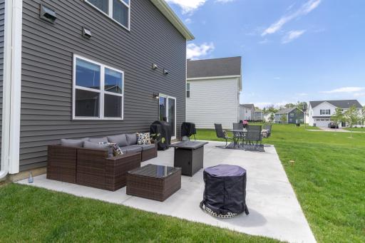 7486 Upper 38th Street N, Oakdale, MN 55128