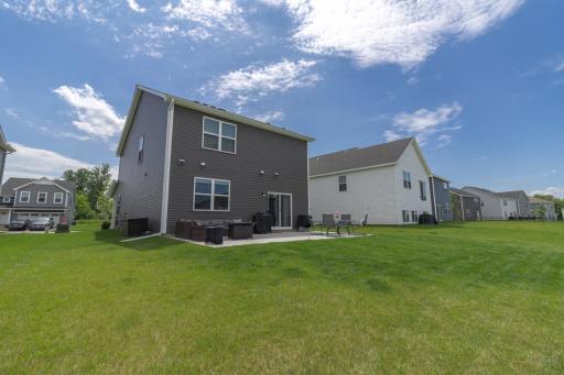 7486 Upper 38th Street N, Oakdale, MN 55128