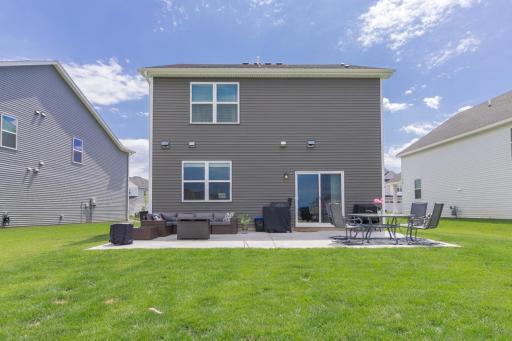 7486 Upper 38th Street N, Oakdale, MN 55128