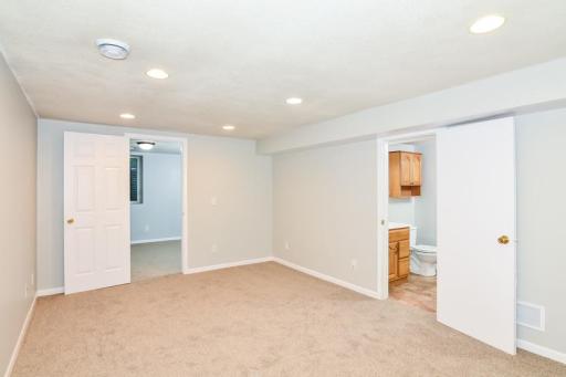 8533 Chicago Avenue S, Bloomington, MN 55420
