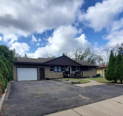 5809 Pearson Drive, Minneapolis, MN 55429