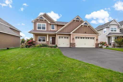 9797 7th Street N, Lake Elmo, MN 55042