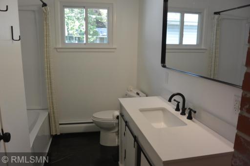 201 13th Street W, Glencoe, MN 55336