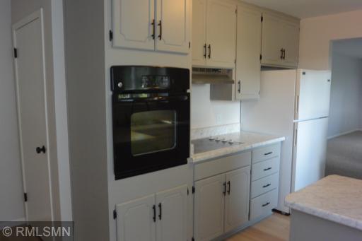 201 13th Street W, Glencoe, MN 55336