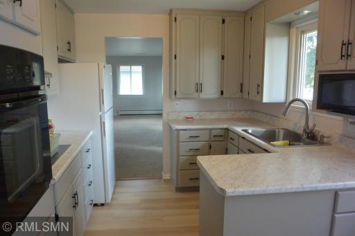 201 13th Street W, Glencoe, MN 55336