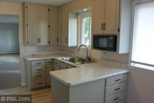 201 13th Street W, Glencoe, MN 55336