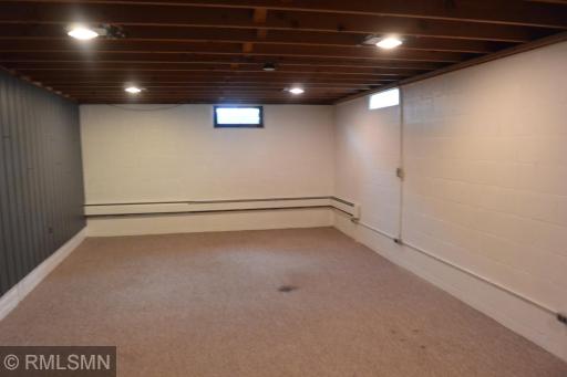 201 13th Street W, Glencoe, MN 55336