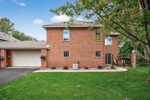 1404 Hunter Hill Road, Hudson, WI 54016