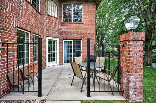 1404 Hunter Hill Road, Hudson, WI 54016