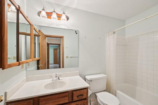 5122 Clear Spring Road, Minnetonka, MN 55345