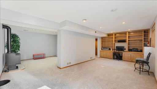 14426 Waco Street NW, Anoka, MN 55303