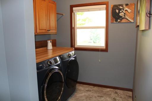 16180 Tahinka Place NW, Prior Lake, MN 55372