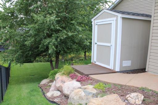 16180 Tahinka Place NW, Prior Lake, MN 55372