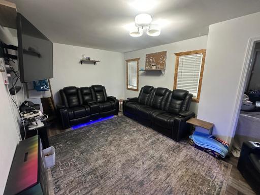 609 S Main Street, Badger, MN 56714