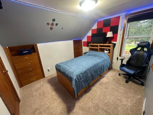 609 S Main Street, Badger, MN 56714