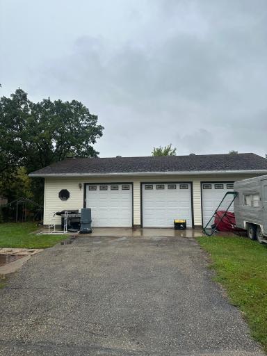 609 S Main Street, Badger, MN 56714