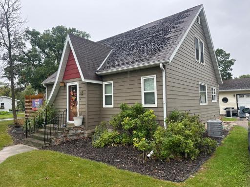 609 S Main Street, Badger, MN 56714