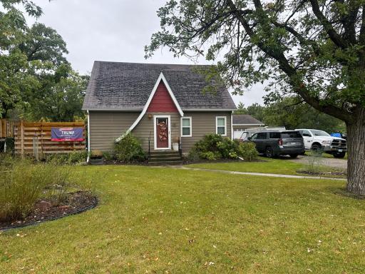 609 S Main Street, Badger, MN 56714