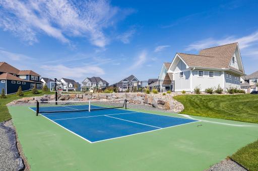 16780 48th Avenue N, Minneapolis, MN 55446