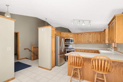 1985 Cope Avenue E, Saint Paul, MN 55109